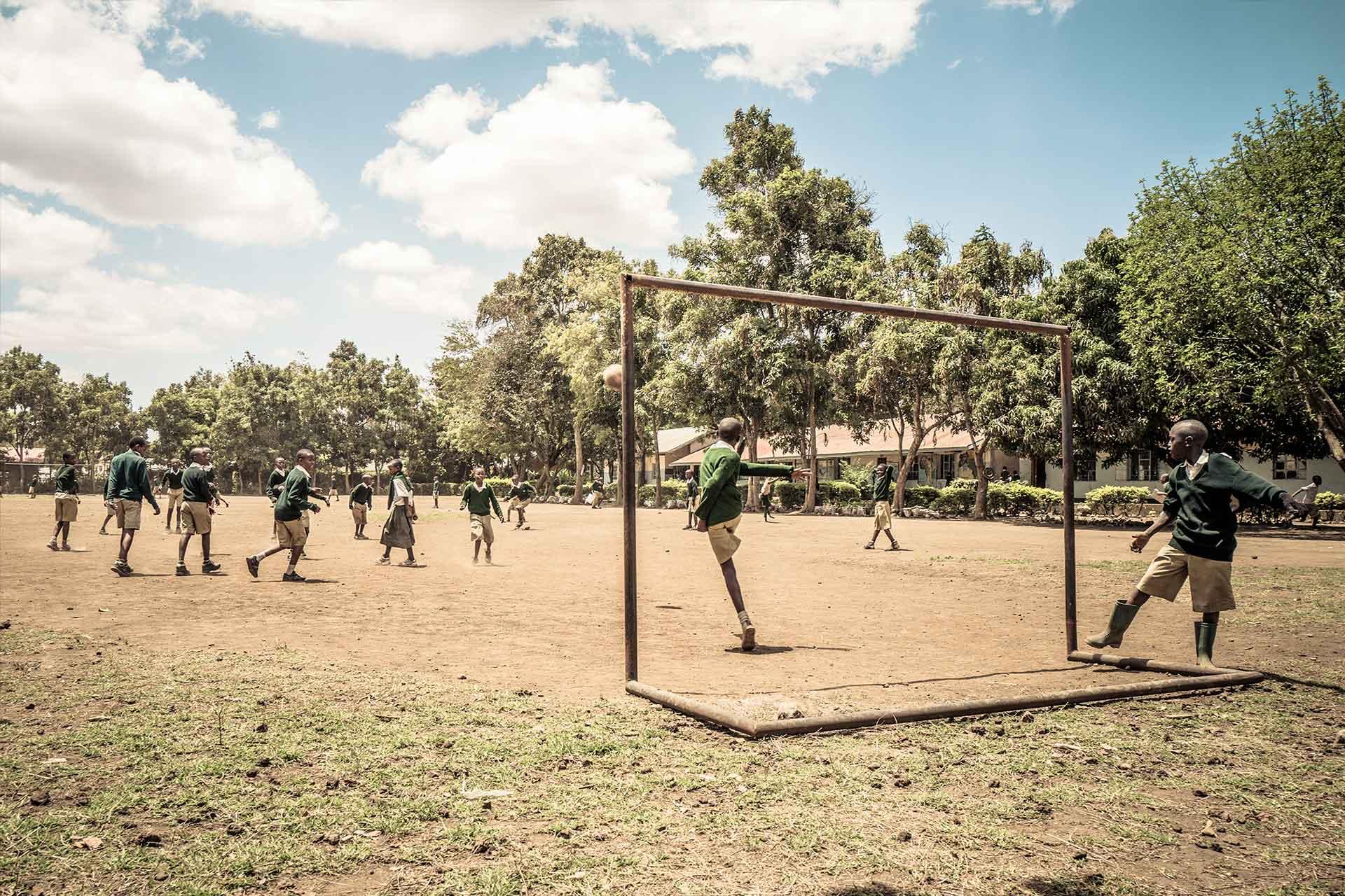 Siringit supports the Baraa Primary School in Arusha since 2009